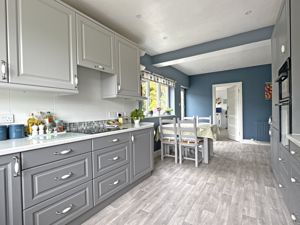 Photo 11- click for photo gallery